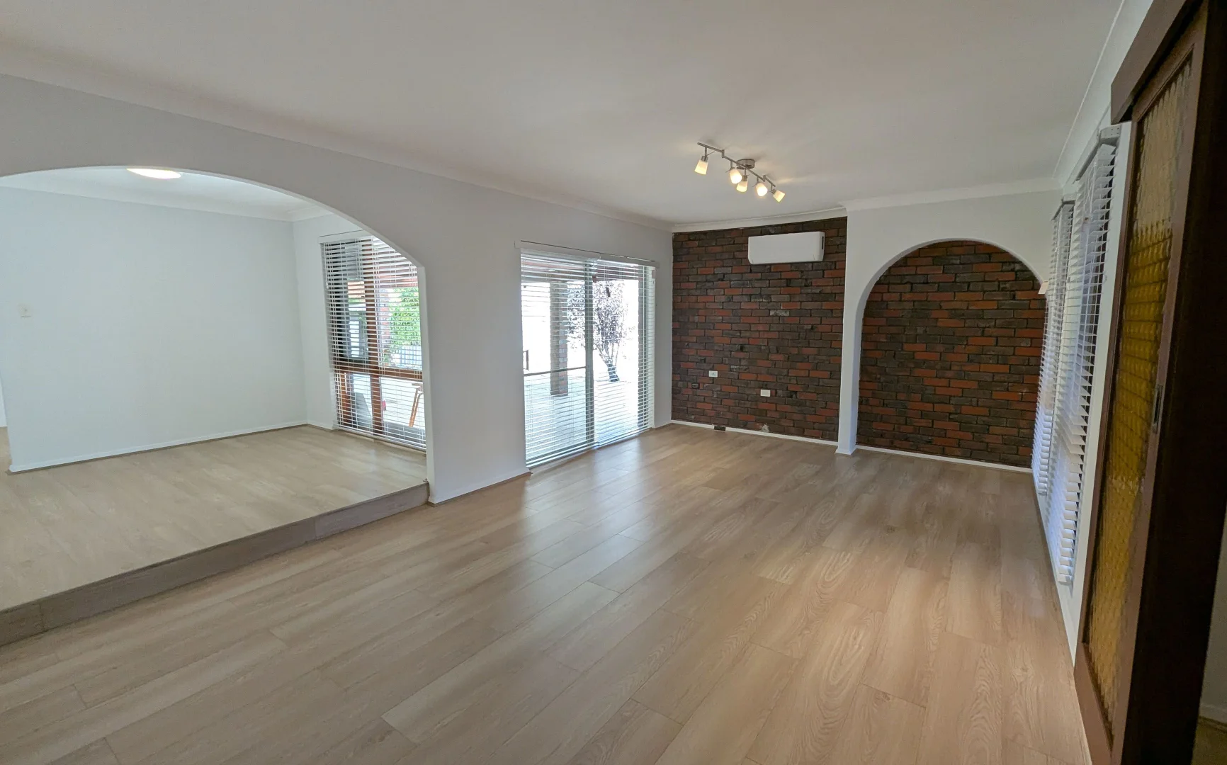 Additional image 5 of 234 Riseley Street, Booragoon WA 6154