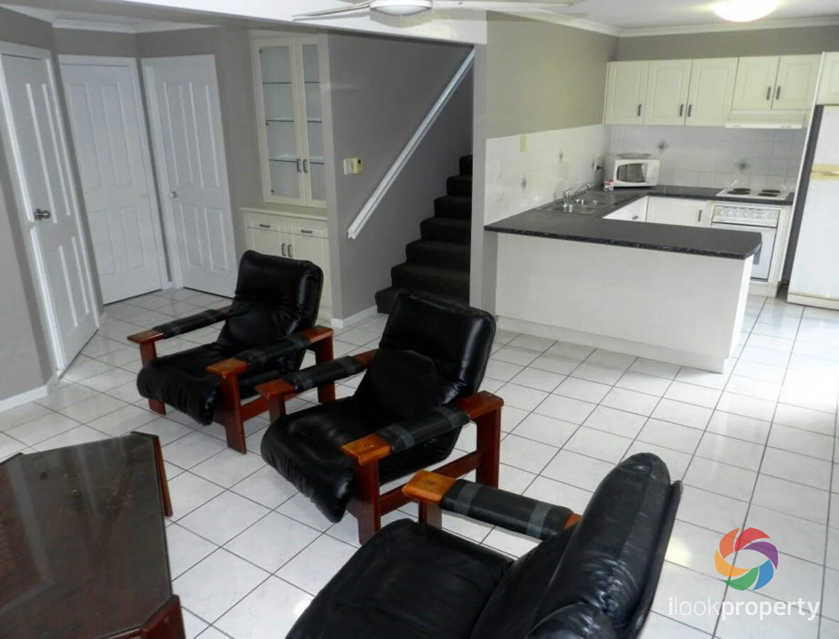 Additional image 2 of 4/6 View Street, West Gladstone QLD 4680