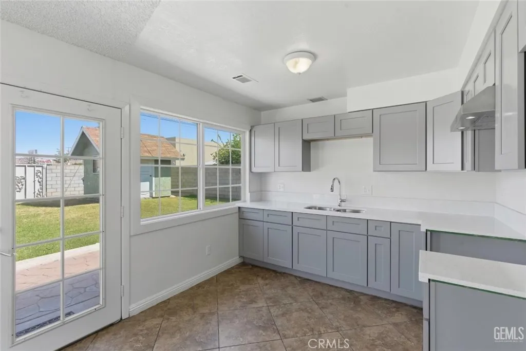 Additional image 15 of 624 Tucker Street, Arvin, CA 93203