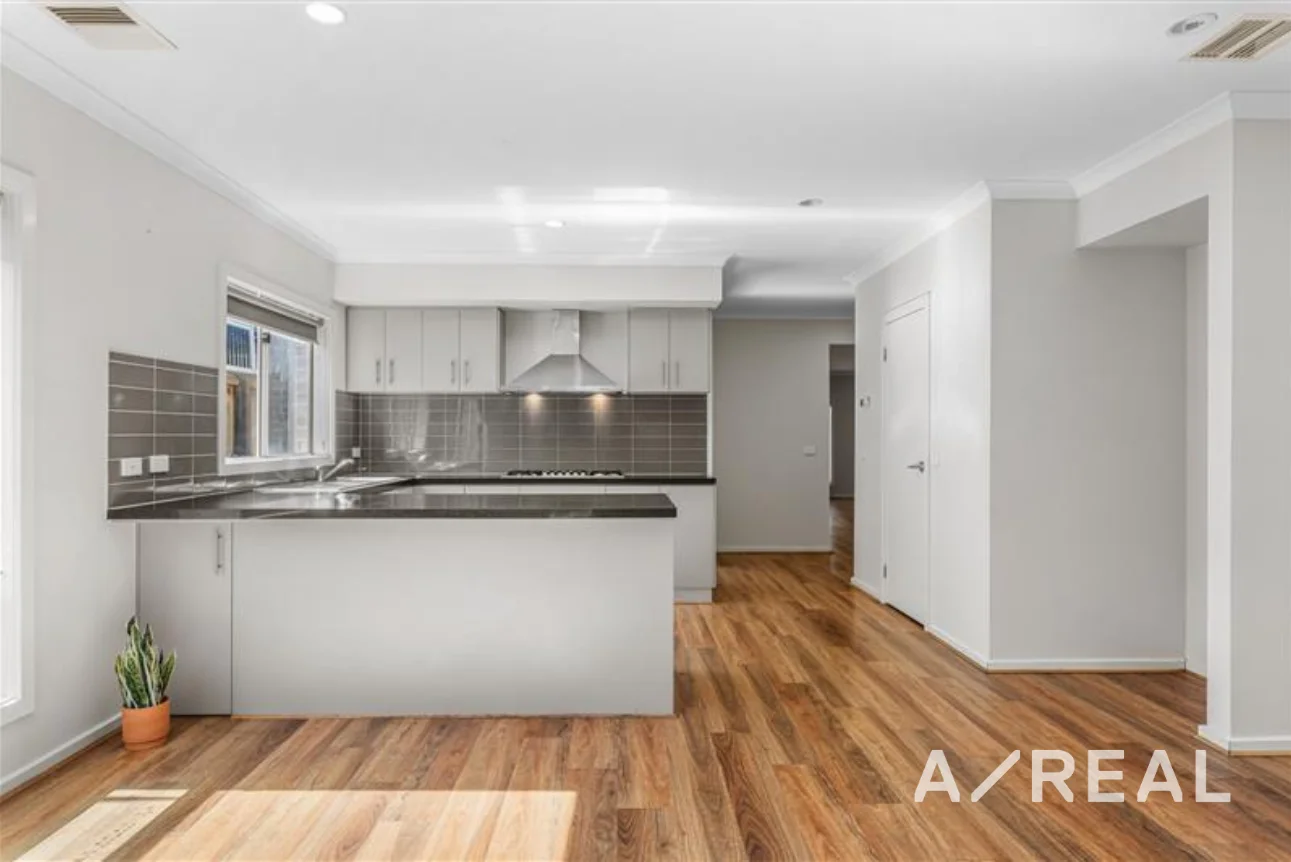 Additional image 5 of 15 Overnewton Way, Wollert VIC 3750