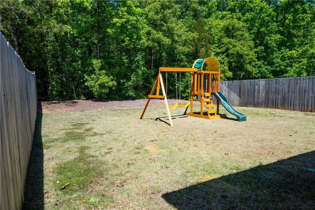 688 Village Drive, Opelika, AL 36801