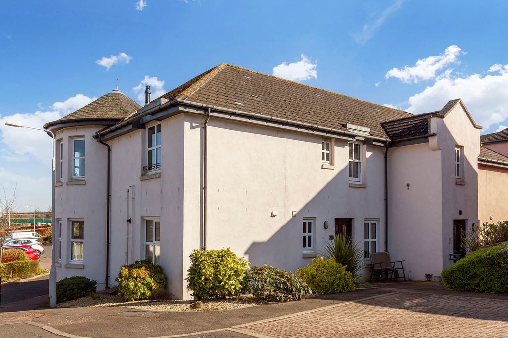 Additional image 11 of 2 bed flat for saleJames Foulis Court, St Andrews KY16