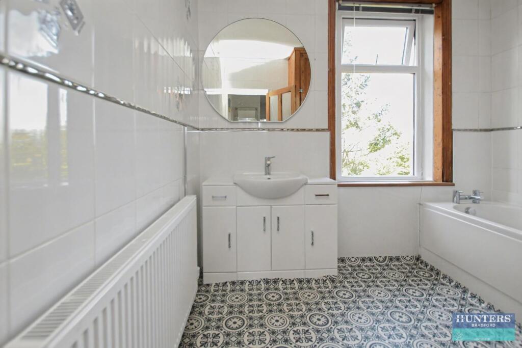 Additional image 20 of Toller Drive Bradford, BD9 5NU