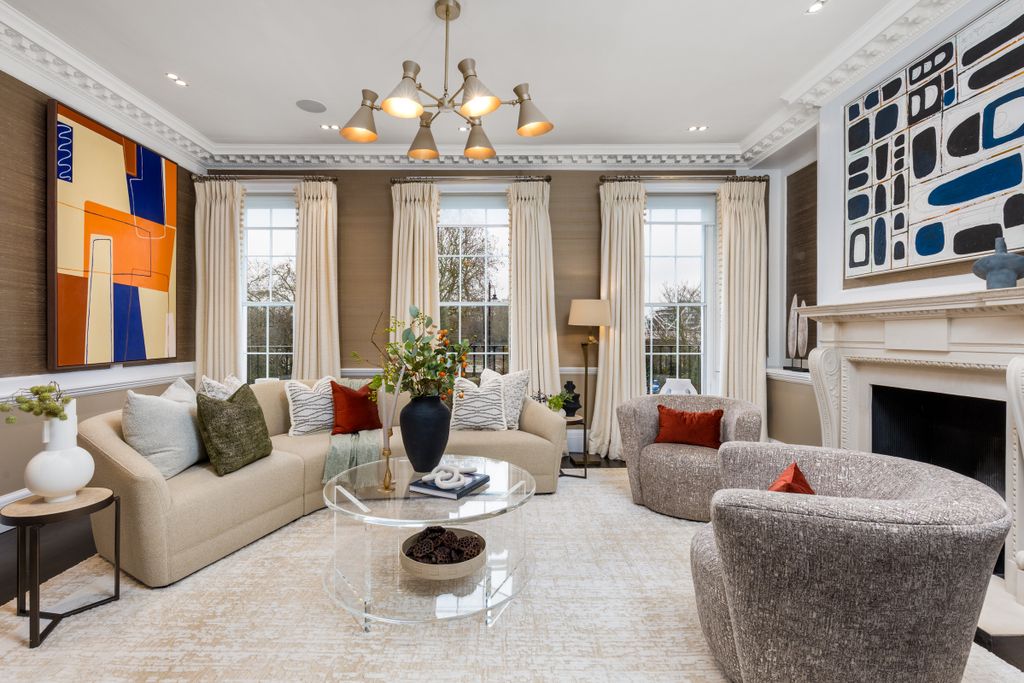 Additional image 2 of 8 bed terraced house for saleCheyne Court, London SW3