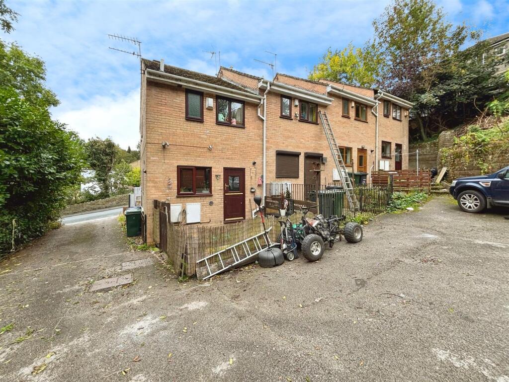 Additional image 14 of Brownroyd Hill Road, Bradford, BD6 1RY