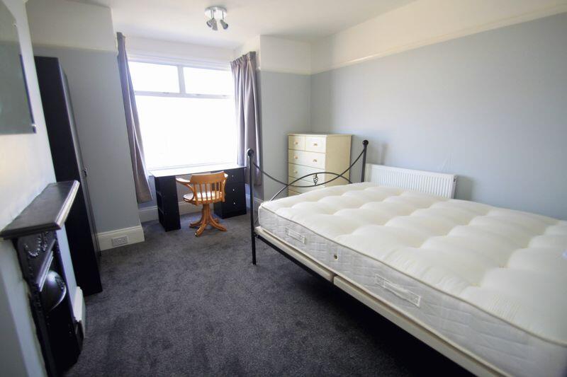 Additional image 2 of Three Bedroom, Student House