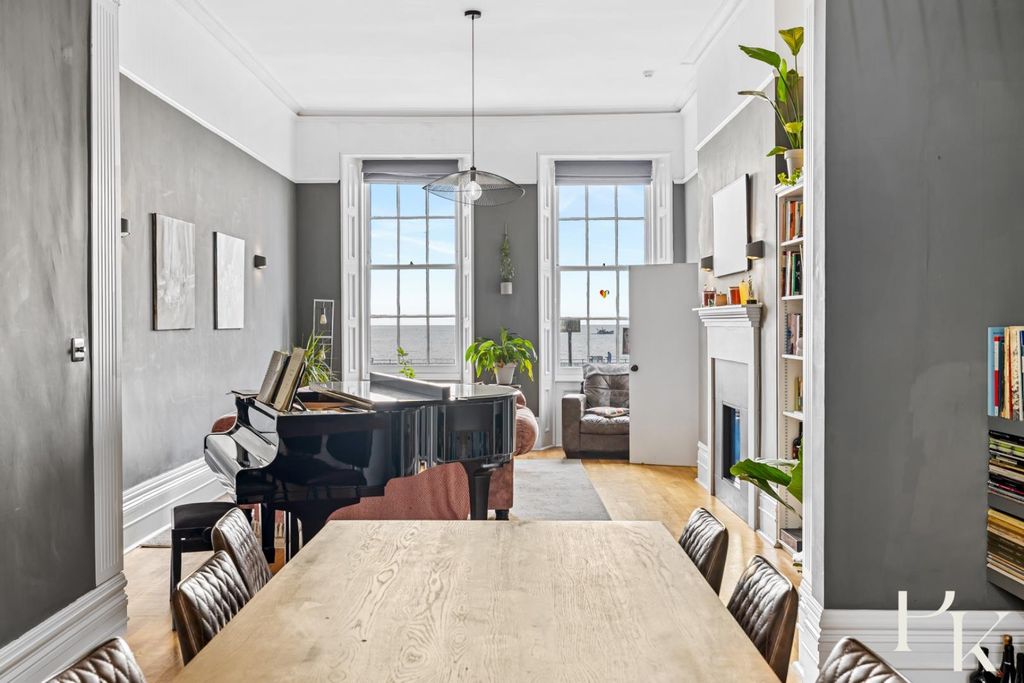 Additional image 12 of 2 bed flat for saleBrunswick Terrace, Hove BN3