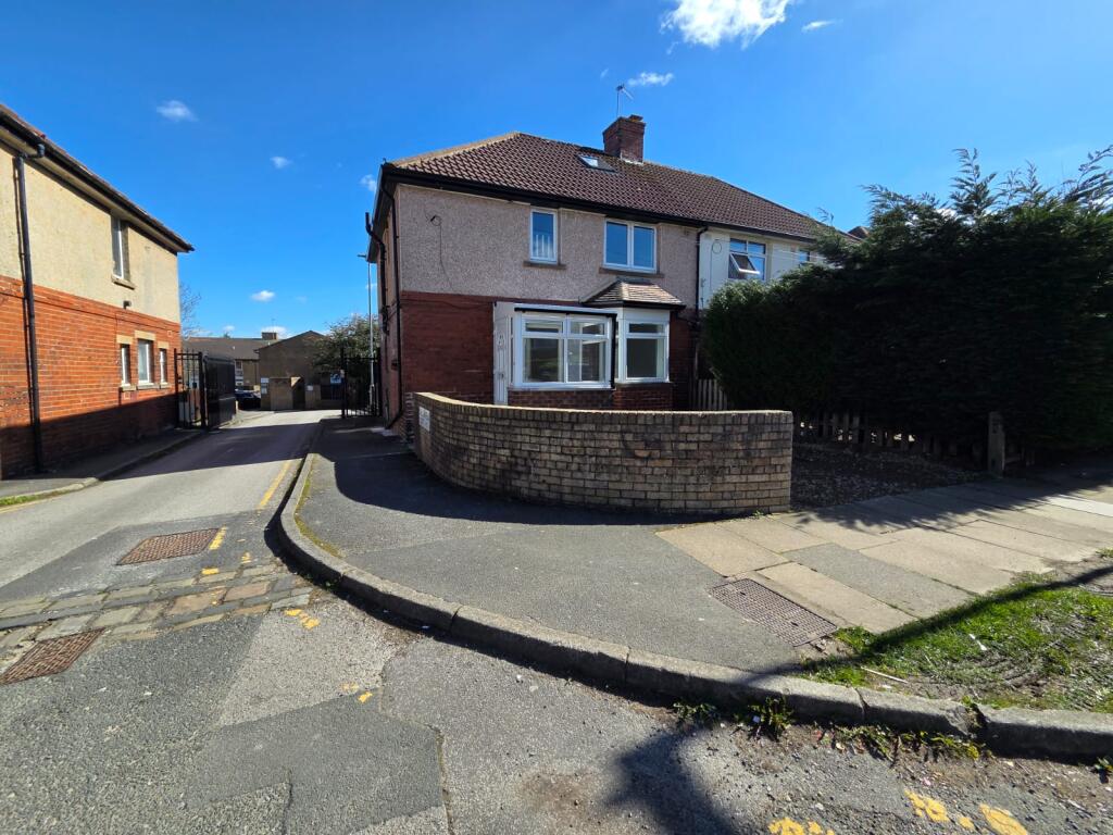 Chellow Grange Road, BD9 6NL