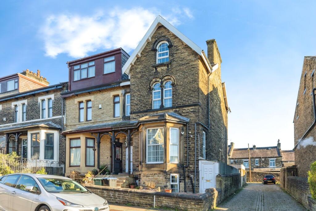 Fairfield Road, Bradford, BD8