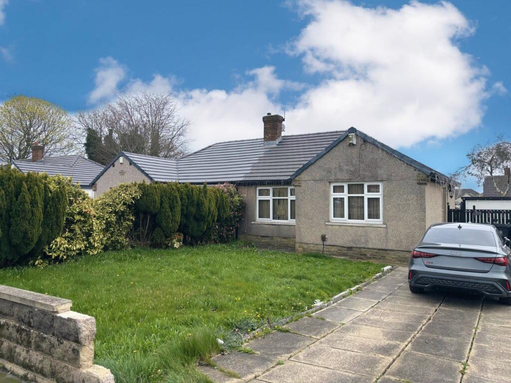 Wibsey Park Avenue, Wibsey, Bradford, BD6