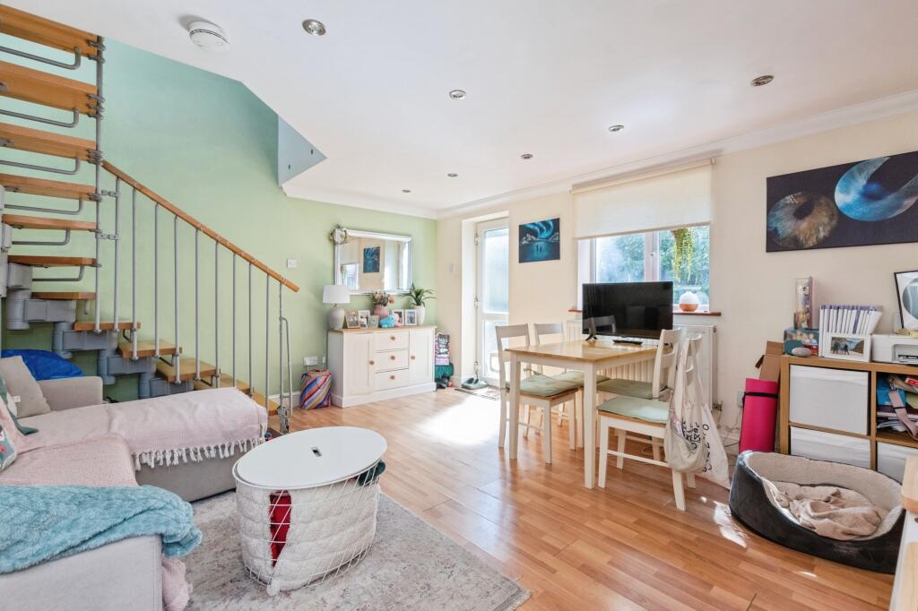 Vale Road, Bournemouth, BH1