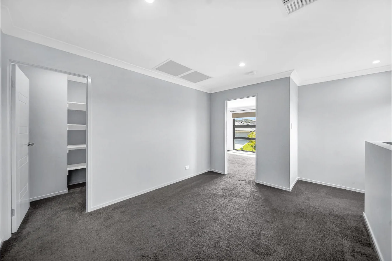 Additional image 12 of 12 John Storey CRT, Park Ridge QLD 4125