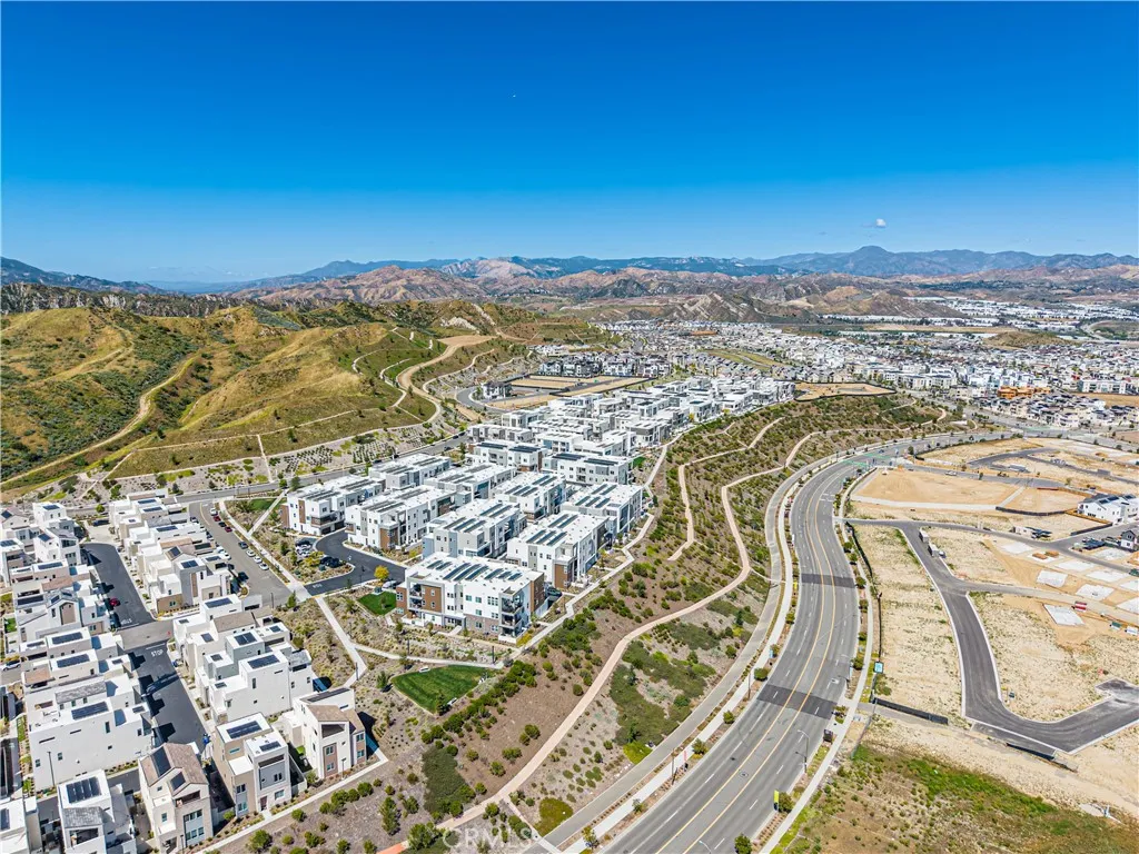 Additional image 51 of 27212 Diamond Peak Lane Unit 203, Valencia, CA 91381