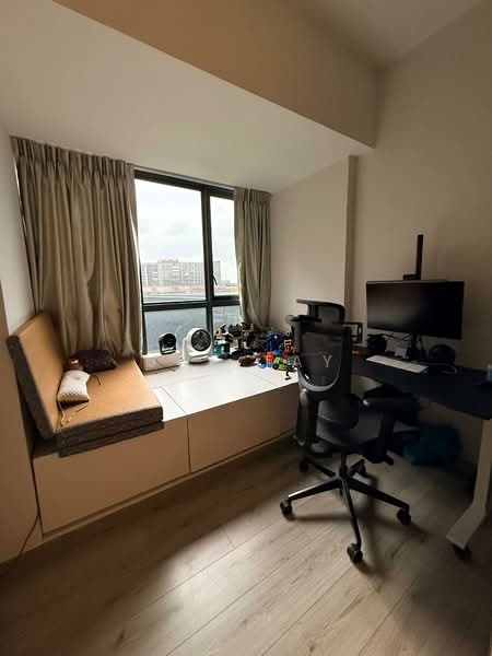 17 Pasir Ris Grove photo 4