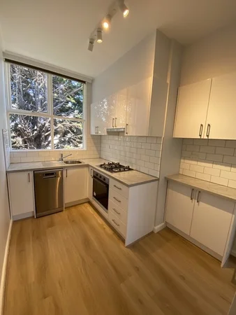 Additional image 2 of 8/40 Barkers Road, Hawthorn VIC 3122