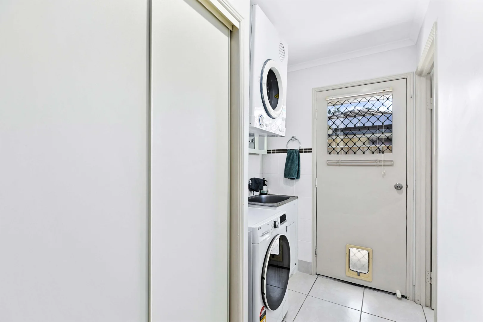 Additional image 12 of 1/111 Ibis Boulevard, Eli Waters QLD 4655