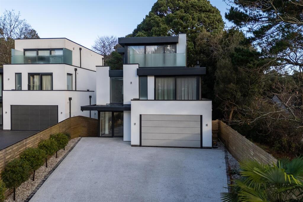Minterne Road, Evening Hill