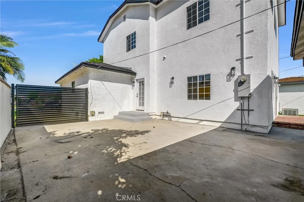 Additional image 38 of 1200 S Castlegate Ave, Compton, CA 90221