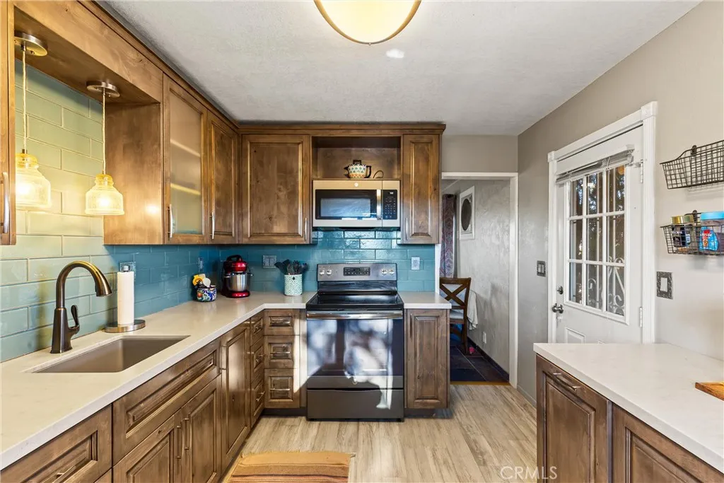 Additional image 42 of 1040 Jackalope Avenue, Joshua Tree, CA 92252