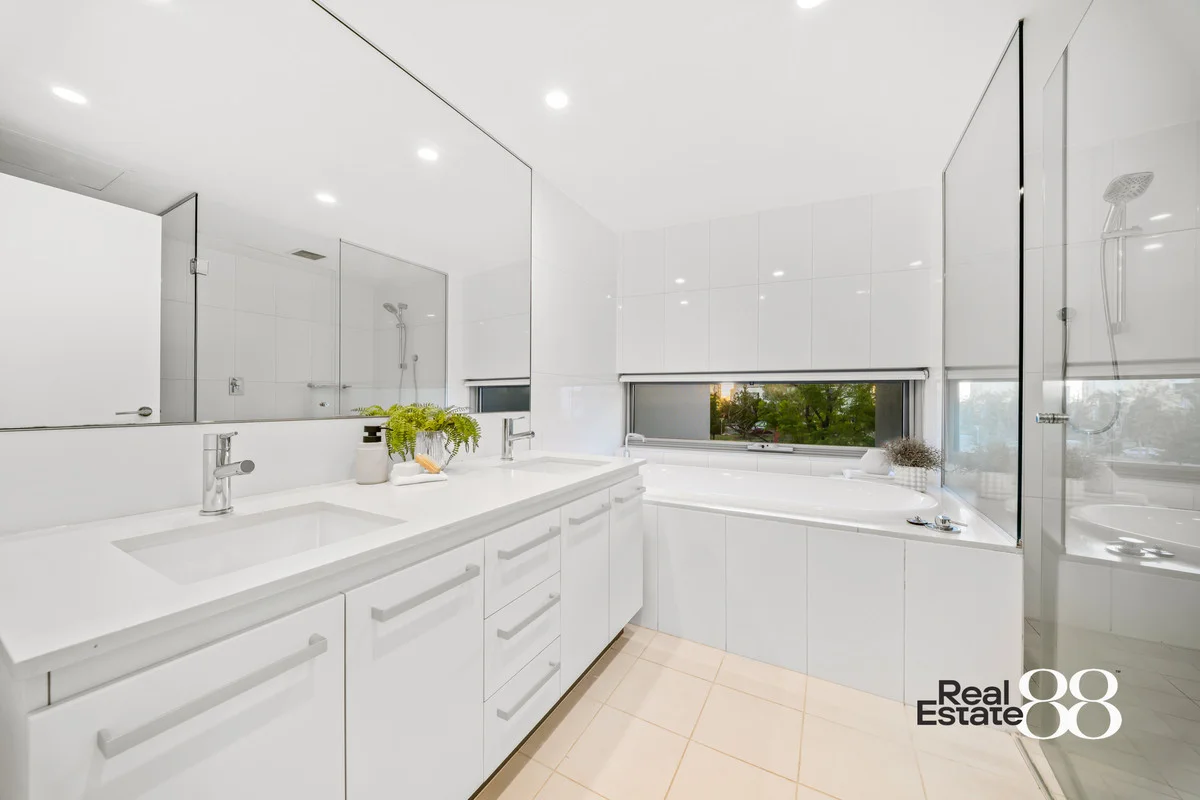 Additional image 19 of 55 The Circus, Burswood WA 6100