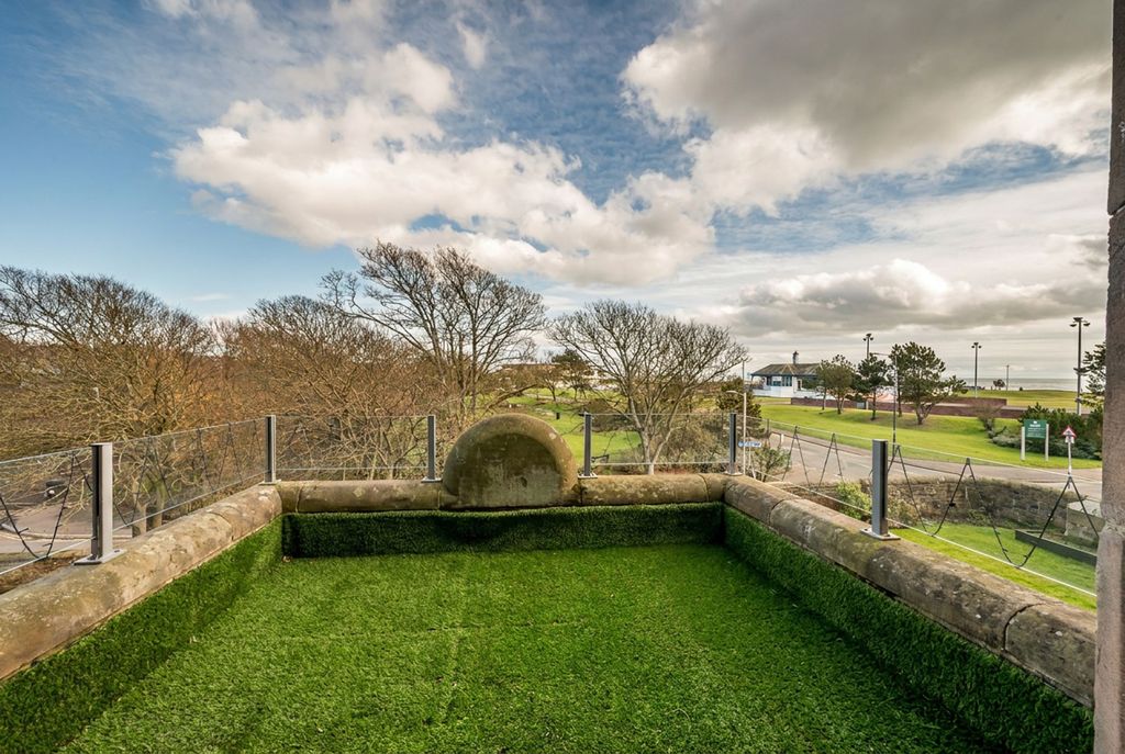 Additional image 20 of 4 bed flat for saleFlat 4 Bruce Court, Links Parade, Carnoustie DD7