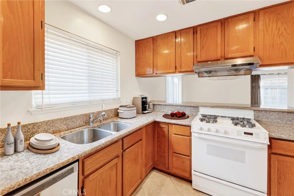 Additional image 13 of 10072 Meadowlark Ave, Fountain Valley, CA 92708