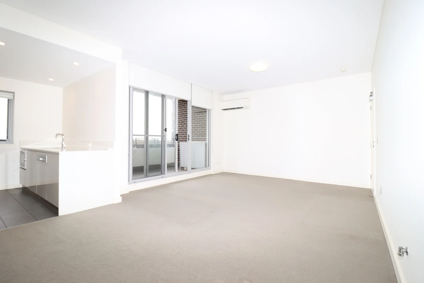 Additional image 2 of 607/41 Hill Road, Wentworth Point NSW 2127