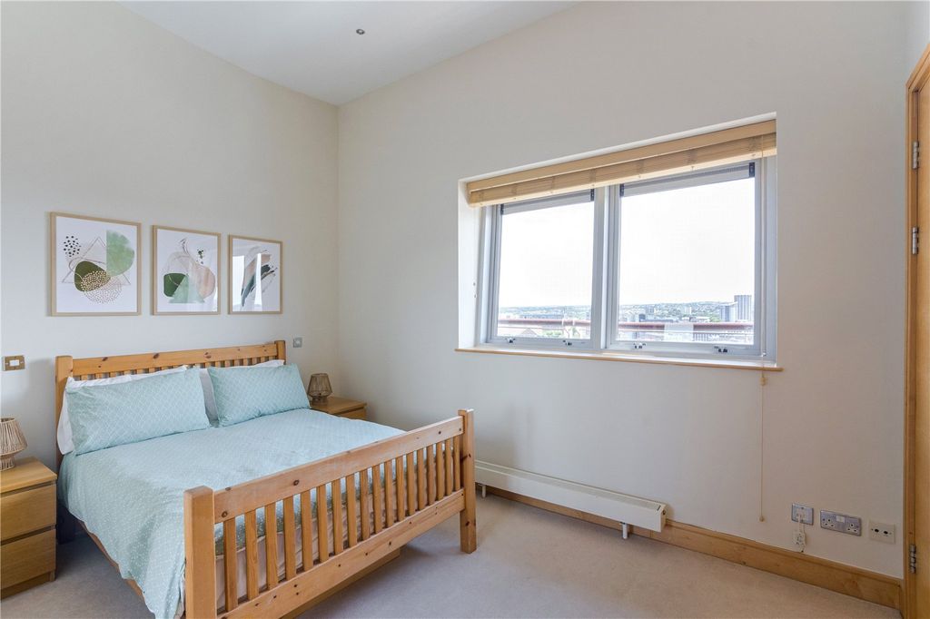 Additional image 12 of 2 bed flat for saleThe Panoramic, 30 Park Row, Bristol BS1