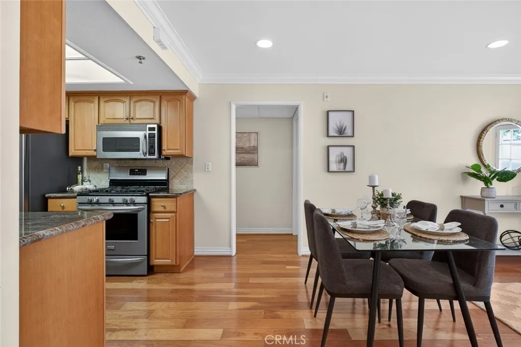 Additional image 58 of 612 N Columbus Avenue Unit 104, Glendale, CA 91203
