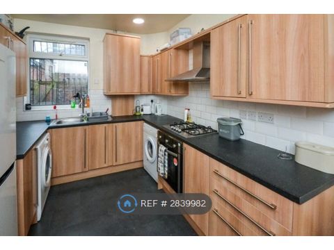 Whitby Road, Manchester M14