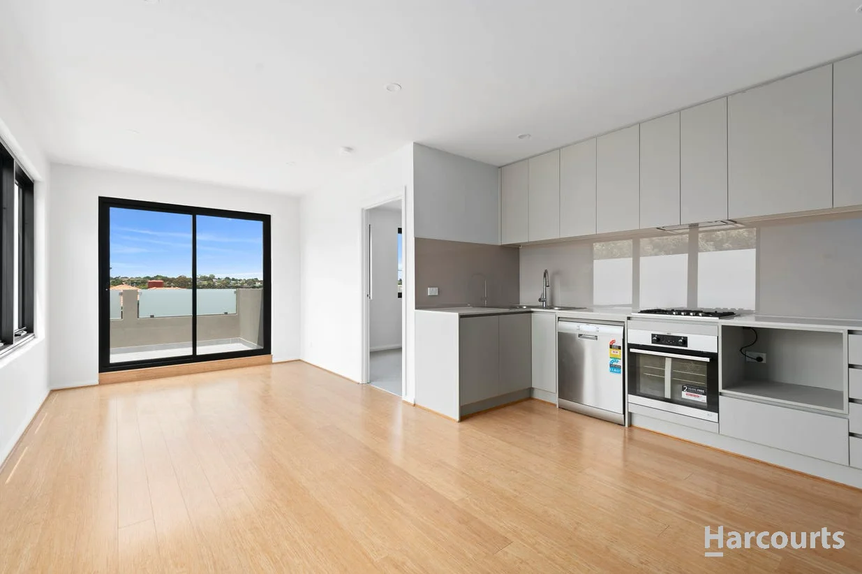 Additional image 2 of 302/721 Elgar Road, Doncaster VIC 3108