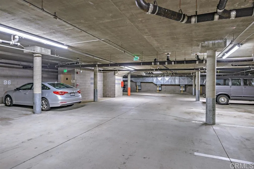 Additional image 6 of 2050 camino de la reina Unit 203, San Diego, CA 92108
