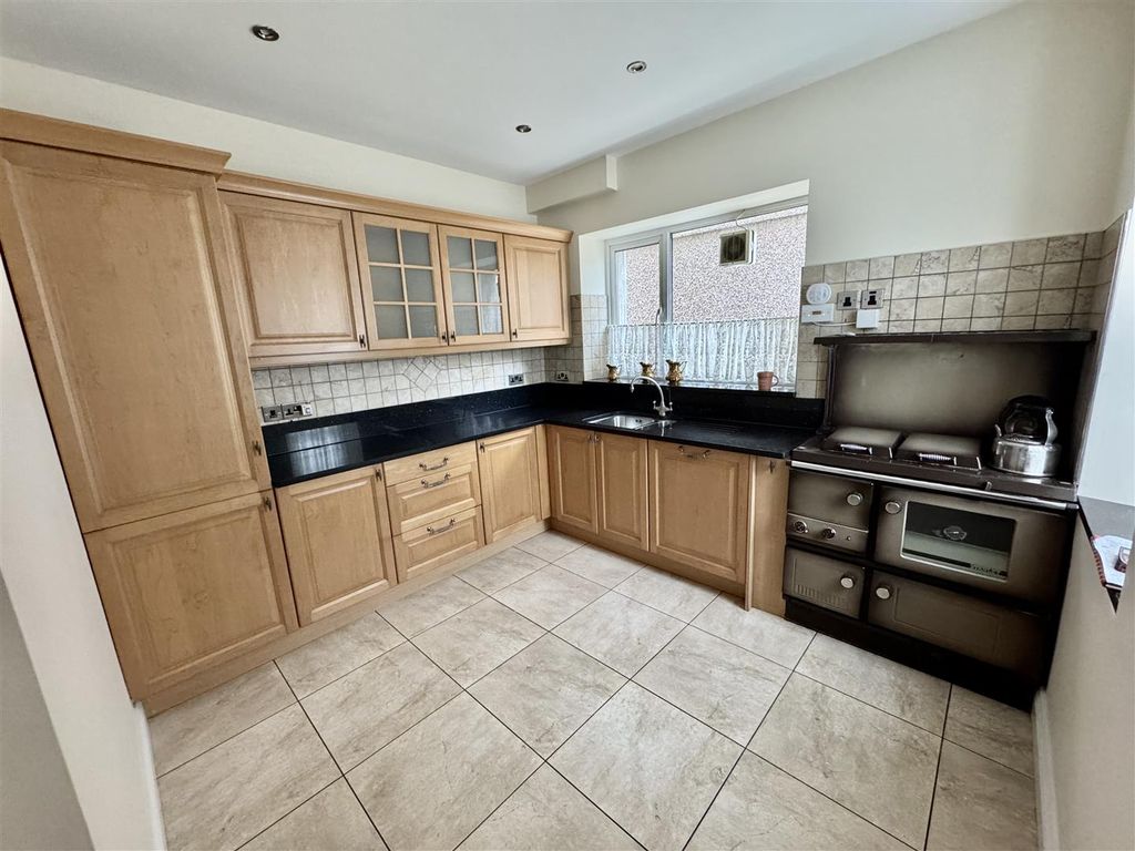 Additional image 3 of 3 bed semi-detached house for saleWaterloo Terrace, Capel Hendre, Ammanford SA18