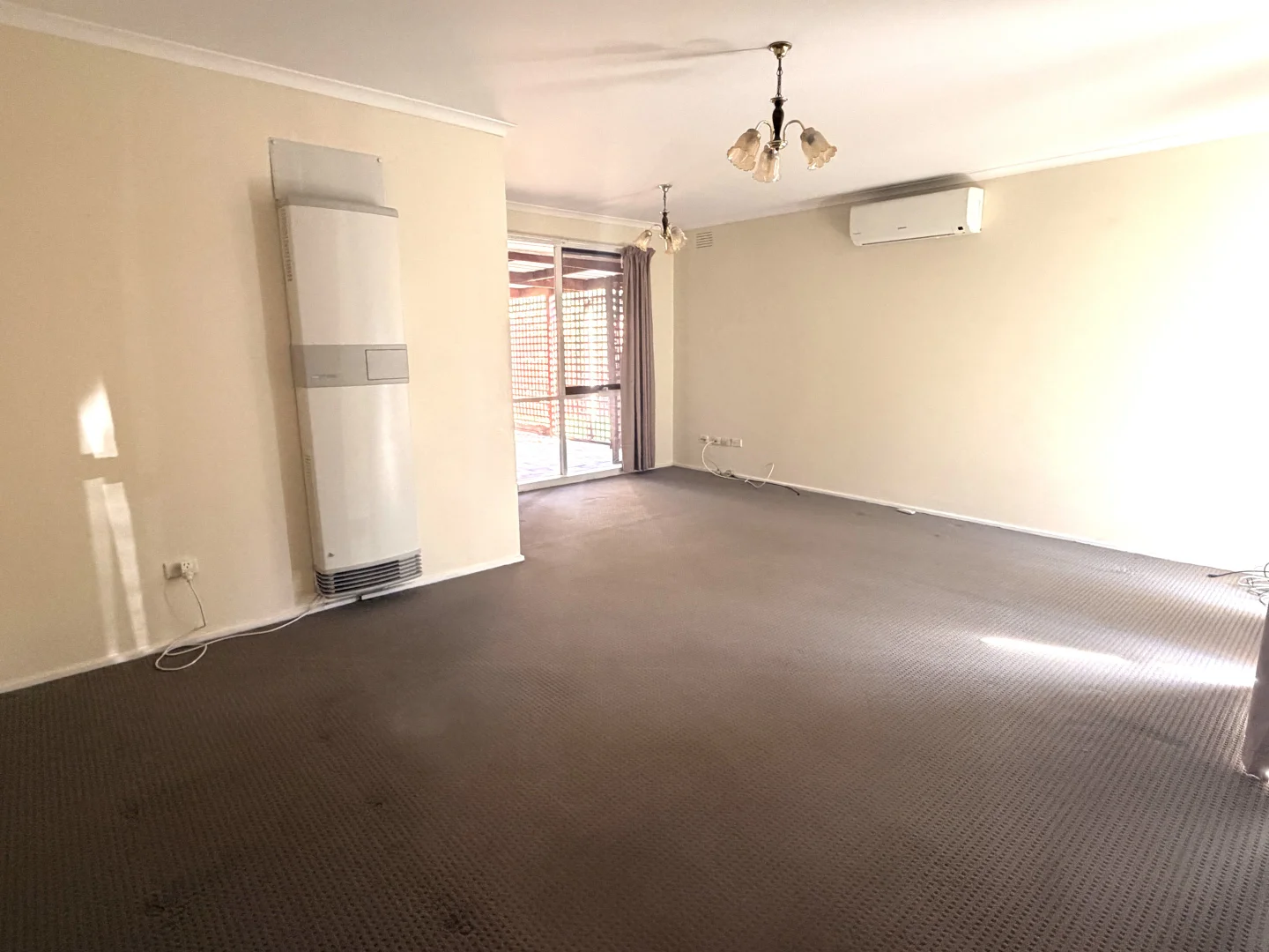 Additional image 2 of 18 Arleon Crescent, Cranbourne VIC 3977
