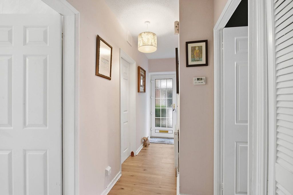 Additional image 7 of 2 bed flat for saleNewbattle Abbey Crescent, Eskbank, Dalkeith, Midlothian EH22