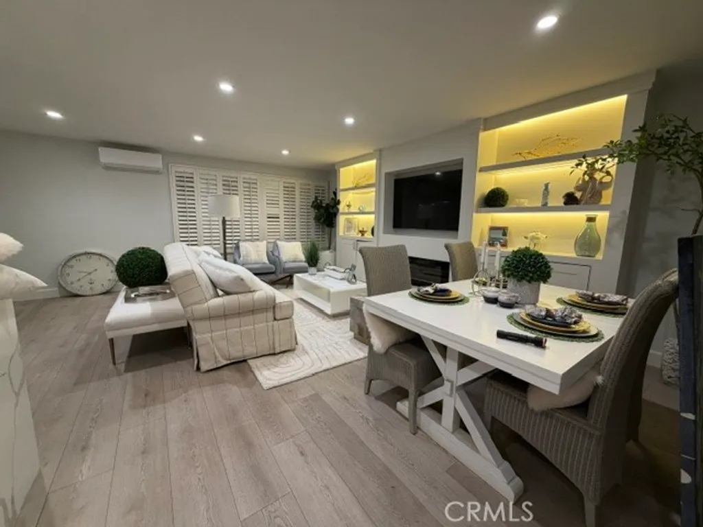Additional image 3 of 2305 Via Puerta, Laguna Woods, CA 92637