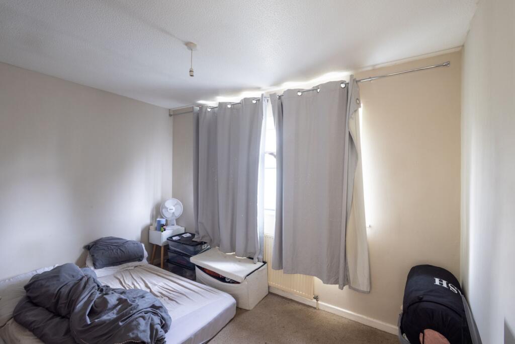 Additional image 16 of Arnford Close, Bradford