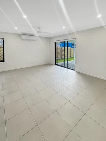 Additional image 4 of 67 Paterson Road, Walloon QLD 4306