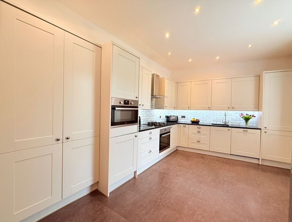 Additional image 15 of 3 bed flat for saleSt Michaels Wynd, Linlithgow EH49