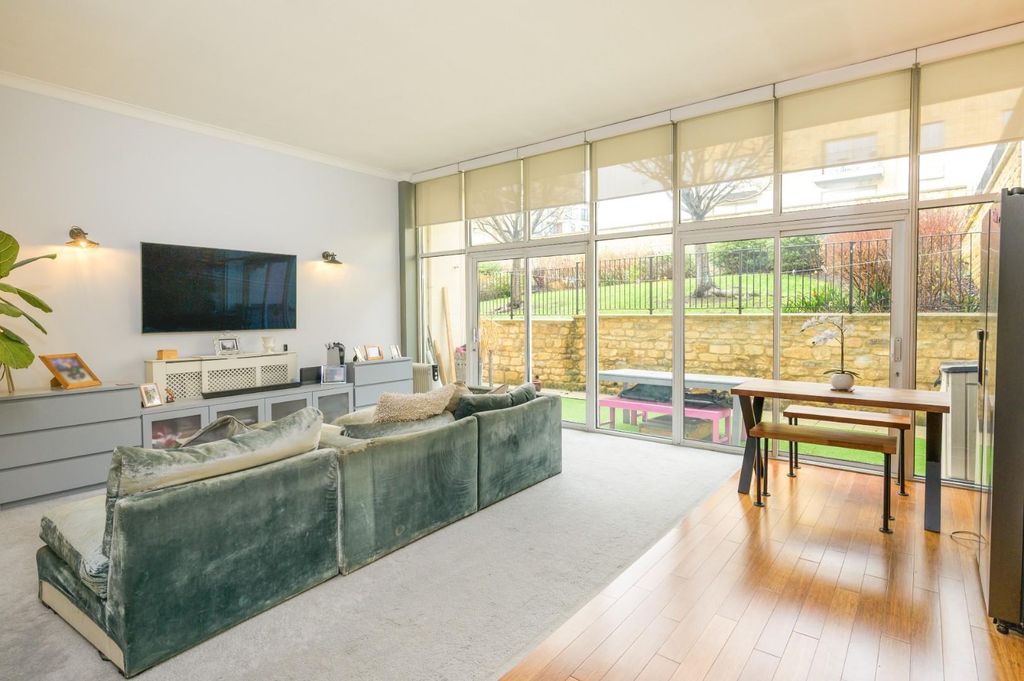 Additional image 6 of 2 bed flat for saleVictoria Bridge Road, Bath BA1