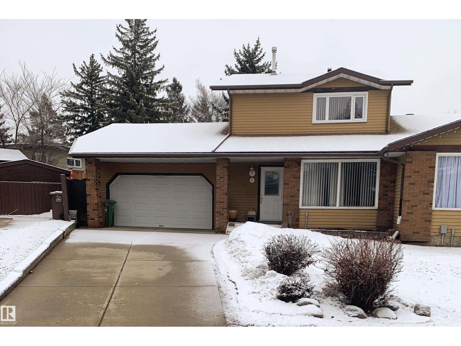 11 GRANADA PL