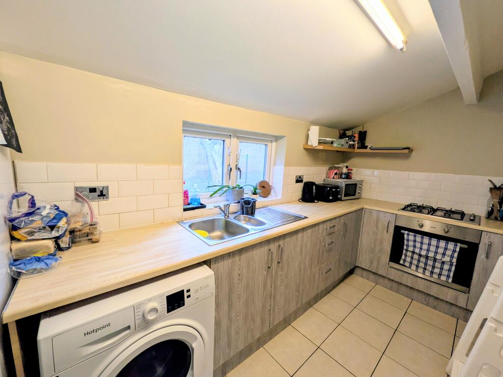 Additional image 12 of Holme Lane, Bradford, BD4