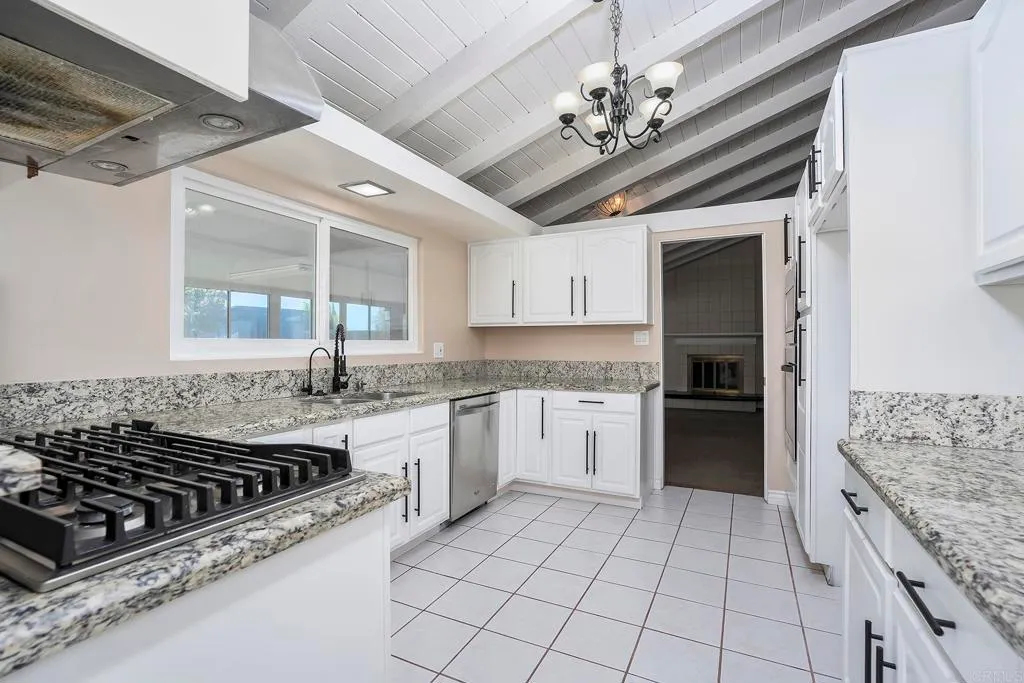 Additional image 52 of 6732 Jackson Dr, San Diego, CA 92119