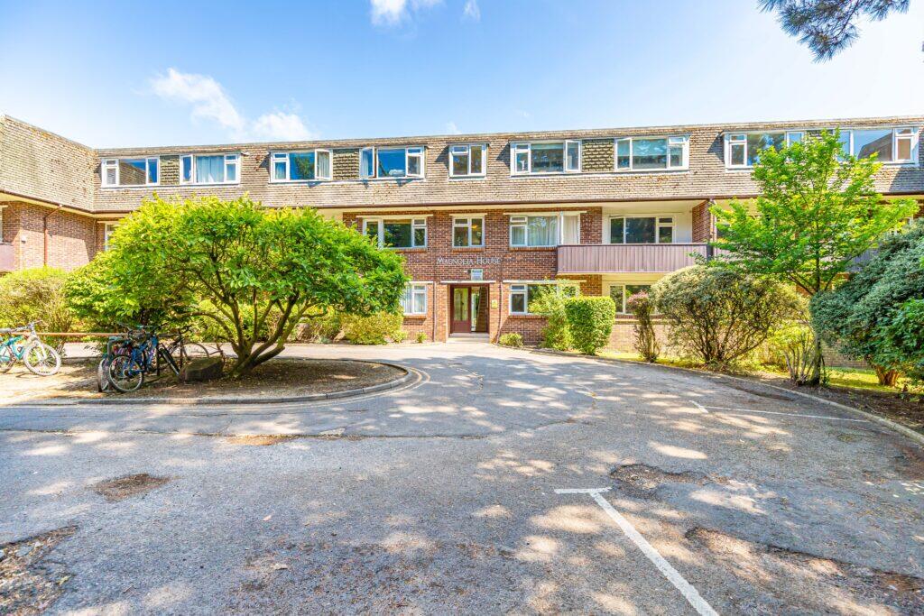 Magnolia House, Redhill Drive, Bournemouth, BH10 6AD