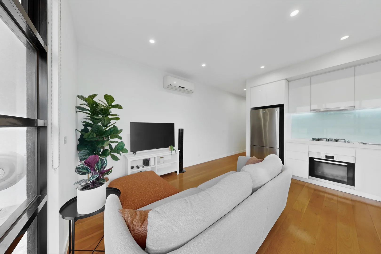 Additional image 5 of 202/20 Hawthorn Road, Caulfield North VIC 3161