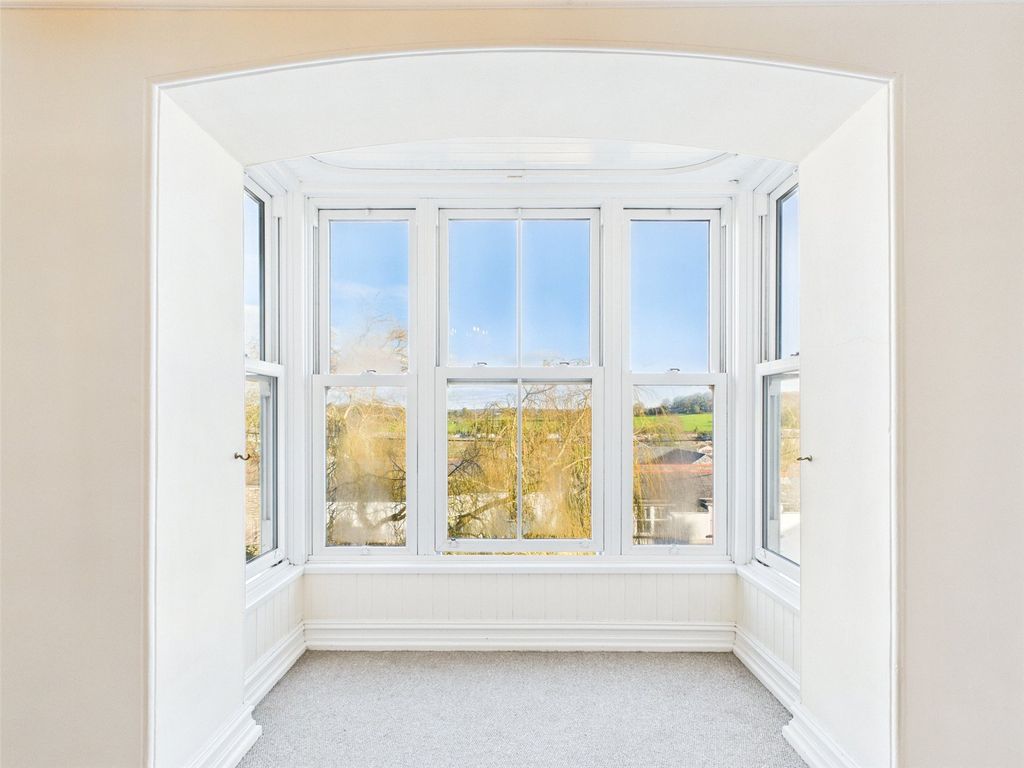 Additional image 4 of 1 bed flat for saleMolesworth Street, Wadebridge, Cornwall PL27