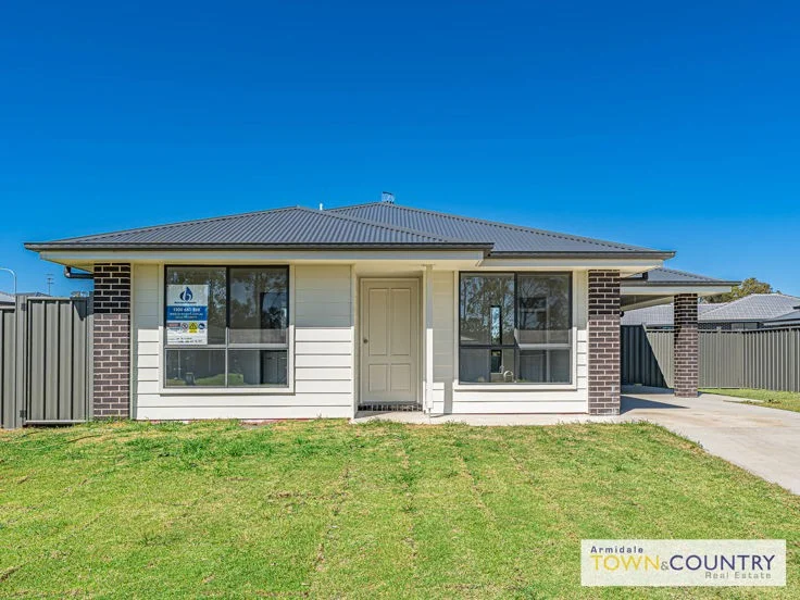 1/17 Sunrise Crescent, Armidale NSW 2350