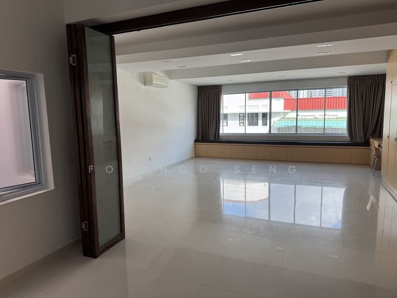 82 Tiong Poh Road photo 4