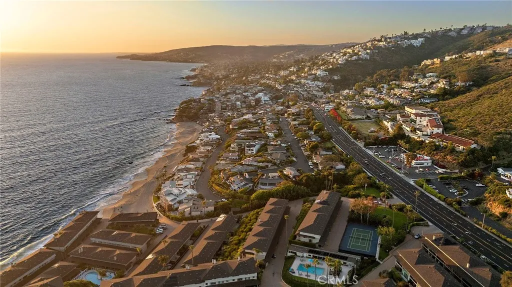 Additional image 43 of 37 Blue Lagoon, Laguna Beach, CA 92651