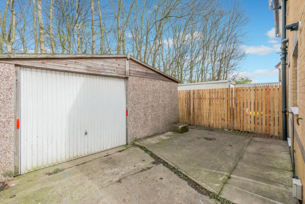 Additional image 10 of Holmefield View, Bradford, West Yorkshire, BD4